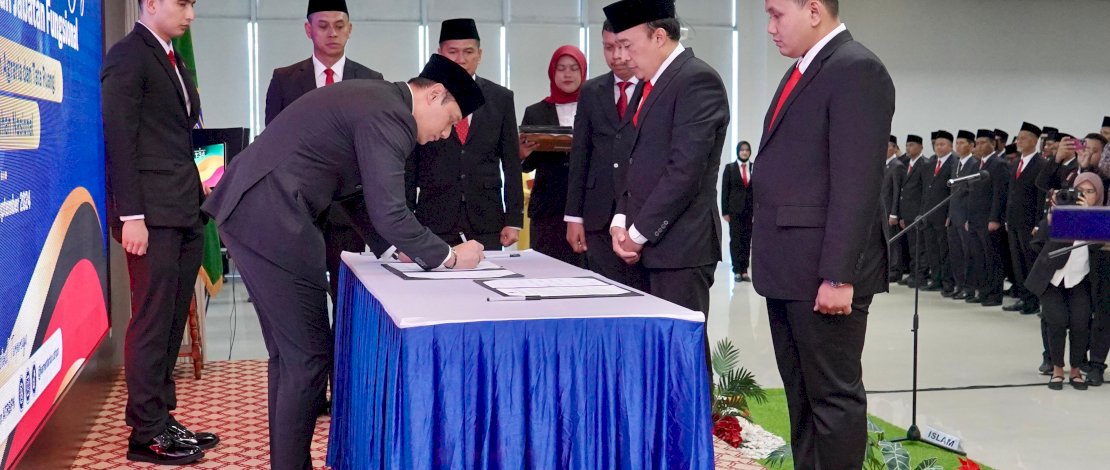 Menteri ATR/BPN, Agus Harimurti Yudhoyono melantik pejabat lingkup Kementerian ATR/BPN. (IST)
