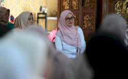 Hadiri Peringatan Maulid Nabi, Indah Kampanyekan Gerakan Sedekah Rp1.000 Sehari