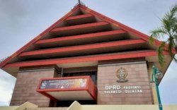 Pelantikan DPRD Sulsel: 84 Legislator Resmi, NasDem Dominasi dengan 17 Kursi