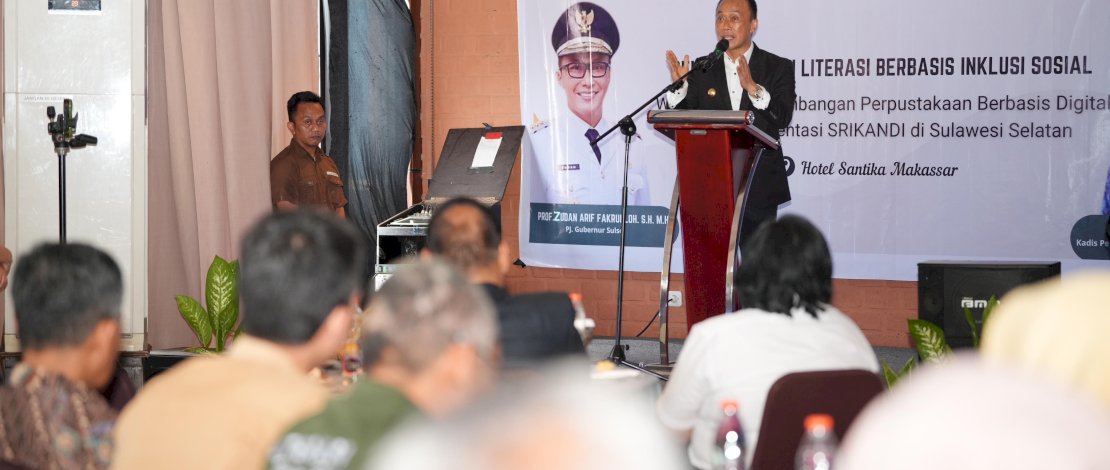 Pj Gubernur Sulsel, Prof Zudan Arif Fakrulloh, di acara workshop pengembangan perpustakaan berbasis digital serta penerapan aplikasi Sistem Informasi Kearsipan Dinamis Terintegrasi (SRIKANDI), di Hotel Santika, Makassar, Selasa, 24 September 2024. 

