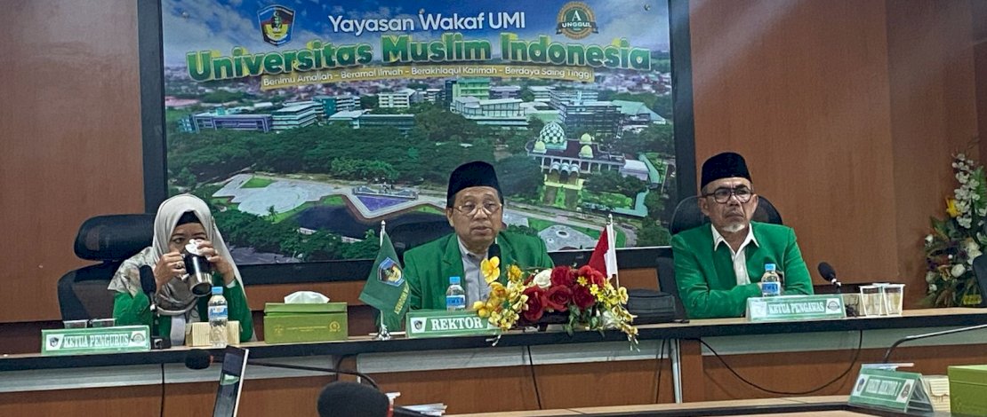 Rektor Universitas Muslim Indonesia (UMI) Makassar Prof Sufirman Rahman angkat bicara pasca ditetapkan sebagai tersangka oleh Polda Sulsel, dalam kasus dugaan penggelapan dana Yayasan UMI. Rektor Universitas Muslim Indonesia (UMI) Makassar Prof Sufirman Rahman angkat bicara pasca ditetapkan sebagai tersangka oleh Polda Sulsel, dalam kasus dugaan penggelapan dana Yayasan UMI.