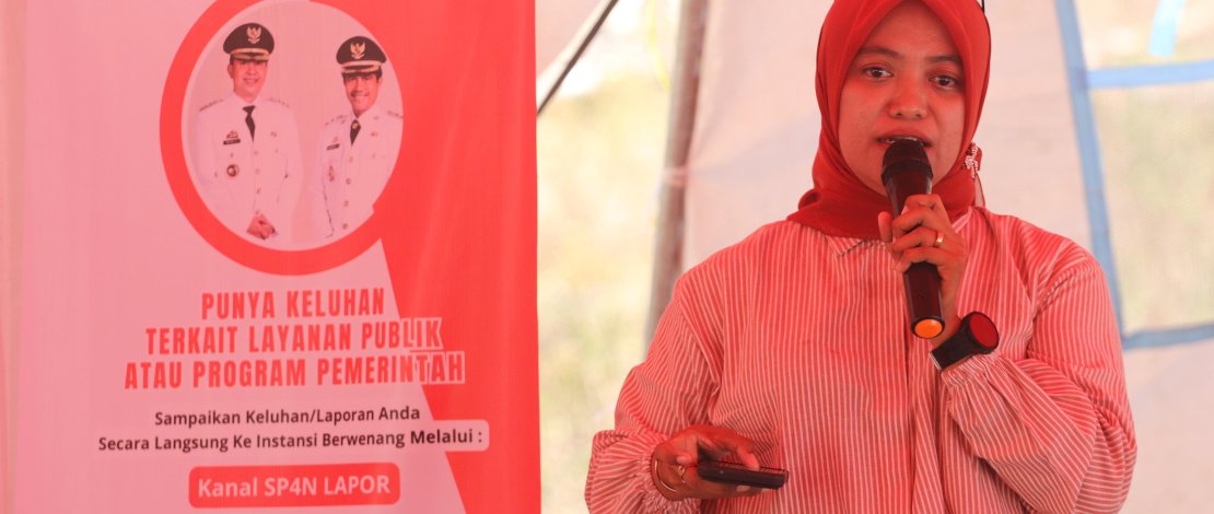 Dinas Kominfo, Statistik dan Persandian kolaborasi USAID Erat menggelar sosialisasi Sistem Pengelolaan Pengaduan Pelayanan Publik Nasional Layanan Aspirasi dan Pengaduan Online Rakyat (SP4N LAPOR) di lingkungan Mahasiswa (Institut Teknologi Sains dan Bisnis Muhamadiyah) ITSBM Selayar, Sabtu, 28 September 2024.
Dinas Kominfo, Statistik dan Persandian kolaborasi USAID Erat menggelar sosialisasi Sistem Pengelolaan Pengaduan Pelayanan Publik Nasional Layanan Aspirasi dan Pengaduan Online Rakyat (SP4N LAPOR) di lingkungan Mahasiswa (Institut Teknologi Sains dan Bisnis Muhamadiyah) ITSBM Selayar, Sabtu, 28 September 2024.