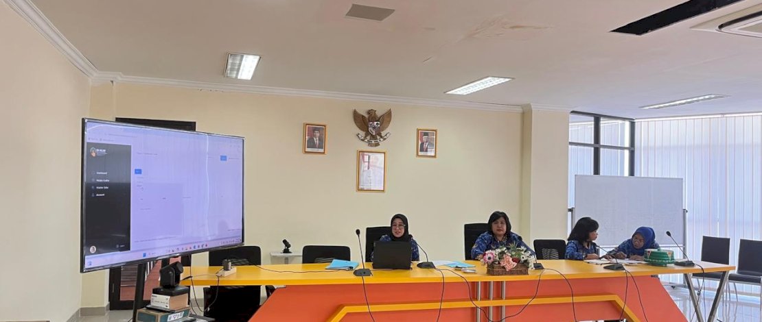 Disperindag Sulsel melakukan pengembangan Sistem Informasi Komoditas Unggulan, Industri dan Kerajinan (SI KLIK), yang diinisiasi Kepala UPTD BPDP, Elvira Jayanti. Disperindag Sulsel melakukan pengembangan Sistem Informasi Komoditas Unggulan, Industri dan Kerajinan (SI KLIK), yang diinisiasi Kepala UPTD BPDP, Elvira Jayanti.