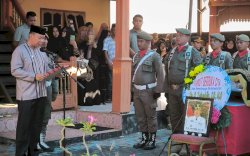 Bupati Basli Ali Pimpin Upacara Kedinasan Pelepasan Jenazah Almarhum Dr. Zainuddin 