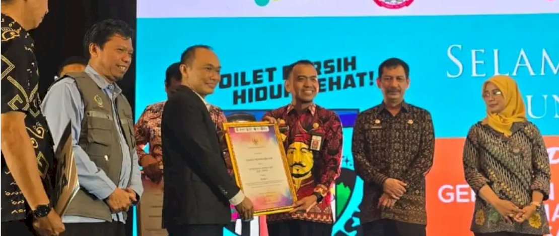 Puskesmas Somba Opu Raih Juara I Lomba Gerakan Toilet Sehat