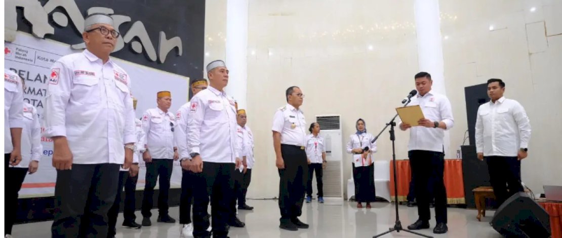Adnan Puchrita Ichsan Lantik Pengurus PMI Makassar Periode 2024-2029