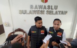 Sita HP dan Kartu Nama Paslon, Sentra Gakkumdu Sulsel: Diserahkan ke Polda