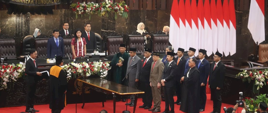 Sekretaris Jenderal Partai Gerindra Ahmad Muzani dilantik menjadi Ketua MPR RI periode 2024-2029 pada Kamis, 3 Oktober 2024.
