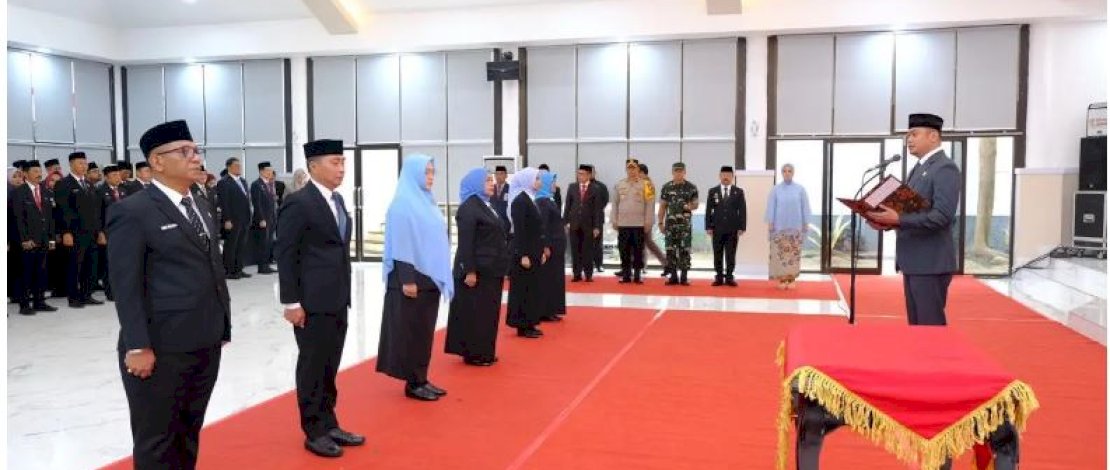 Bupati Gowa Lantik Enam Pejabat Tinggi Pratama untuk Isi Jabatan Kosong
