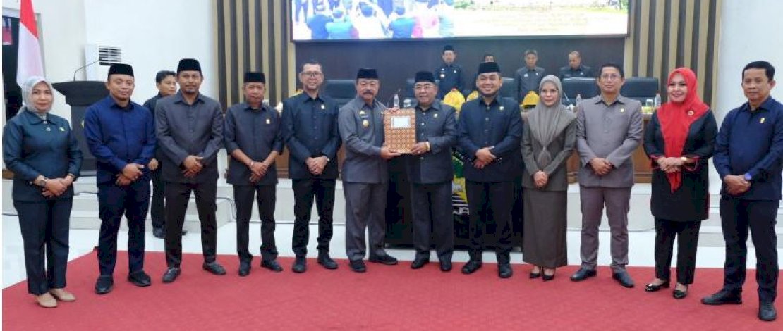Lakukan Sinkronisasi Program Daerah dengan Pusat, Pemkab Gowa Serahkan Ranperda RPJPD 2025-2045