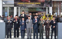 Bupati Basli Ali Sampaikan Penghargaan Atas Dedikasi Prajurit TNI 