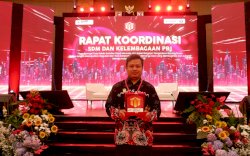 Berkat Inovasi Market Place BajuBodo, Kasman Raih Penghargaan Kepala UKPBJ Berprestasi Tingkat Nasional 