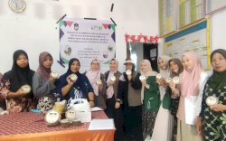 Tim Dosen Pengabdian LPKM UMI Ajarkan Warga Desa Borisallo Buat Cookies untuk Tingkatkan Imunitas