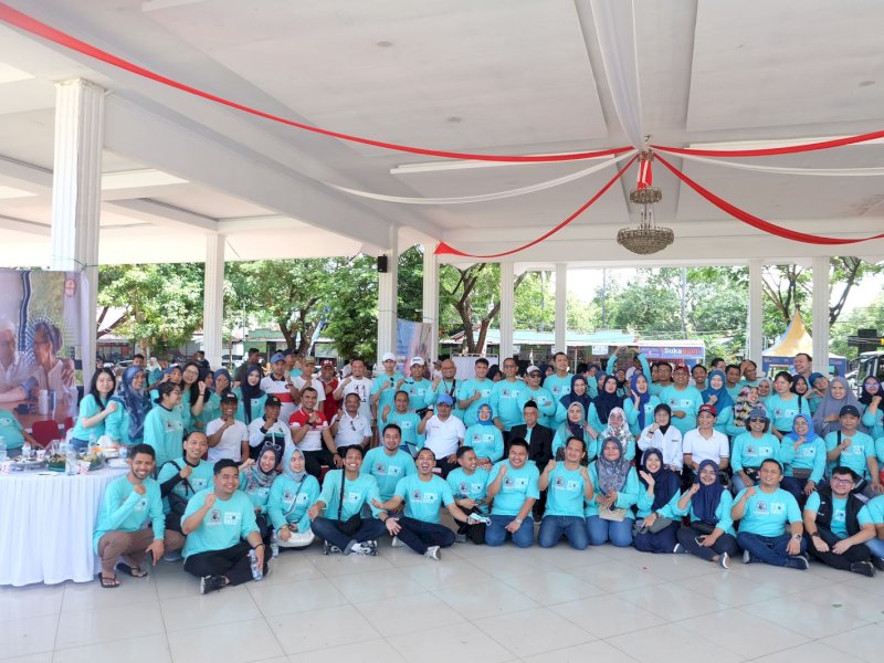 Dipusatkan di Bantaeng, Ribuan Warga Peringati Hari Stroke Sedunia