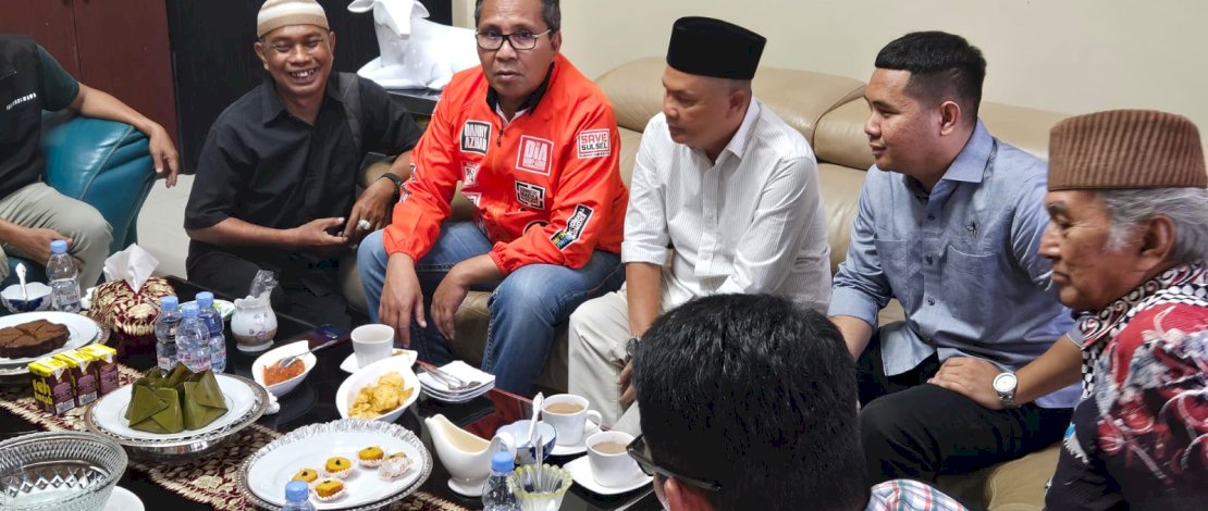 Politisi PKB Kabupaten Wajo, Andi Tenri Liweng, mendukung penuh pasangan Calon Gubernur Sulsel nomor Urut 1, Danny-Azhar (DIA). Politisi PKB Kabupaten Wajo, Andi Tenri Liweng, mendukung penuh pasangan Calon Gubernur Sulsel nomor Urut 1, Danny-Azhar (DIA).