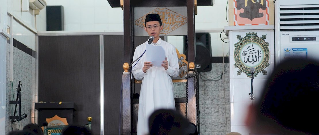 Jadi Khotib Jumat, Daeng Tayang Ingatkan Dampak Buruk Judi Online Jadi Khotib Jumat, Daeng Tayang Ingatkan Dampak Buruk Judi Online