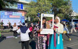 Garuda Indonesia dan Novotel Makassar Meriahkan Car Free Day dengan Olahraga dan Keliling Dunia