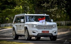 Usai Dilantik, Prabowo Subianto Beraksi dengan Garuda Limousine Buatan Pindad