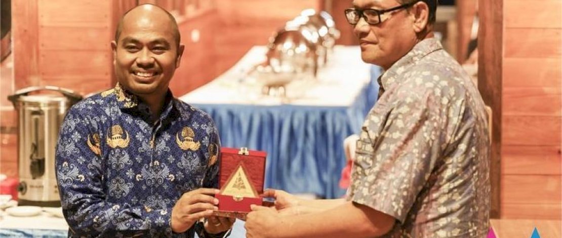 Kota Makassar Sambut Peserta International Conference on Administrative Science (ICAS) 2024 dengan Sailing di Pantai Losari