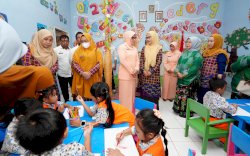Ninuk Zudan Kunjungi TK Angkasa 3 Mandai Lanud Hasanuddin, Lokus Penyelenggaraan PAUD HI di Sulsel