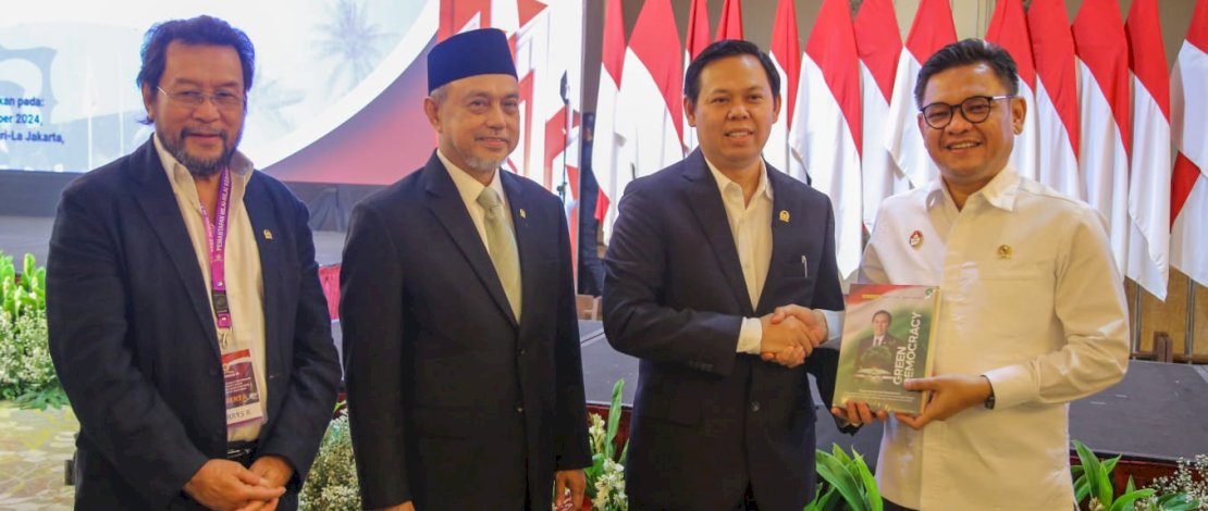 Pemantapan Nilai-nilai Kebangsaan yang digelar Lemhanas RI di Hotel Shangri La, Rabu, 23 Oktober 2024.
Pemantapan Nilai-nilai Kebangsaan yang digelar Lemhanas RI di Hotel Shangri La, Rabu, 23 Oktober 2024.