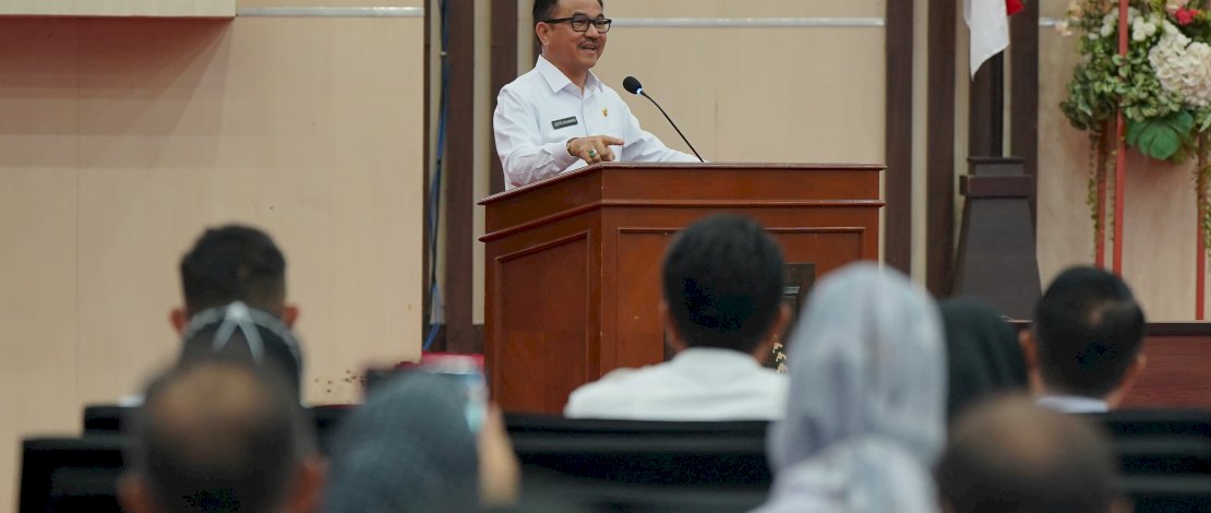 Dinas Perpustakaan dan Kearsipan Provinsi Sulsel menggelar pemusnahan arsip serentak di Ruang Pola Kantor Gubernur Sulsel, Rabu, 23 Oktober 2024. 
