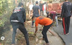 Pegawai Bapenda Kompak Lakukan Kegiatan Sabtu Bersih