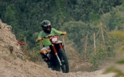 Kapolres Selayar Adnan Pandibu Ngetrail Bareng Puluhan Riders, Aksinya Keren Banget!