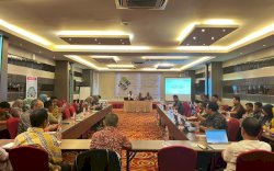 Plh Kadiskominfo SP Sulsel Sultan Rakib Bahas Etika Digital pada TOT PKAD Berbasis LMS