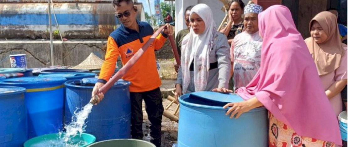 Pemkab Maros Kerahkan 9 Armada Salurkan Air Bersih Bantu 45 Ribu Warga Terdampak Kekeringan
