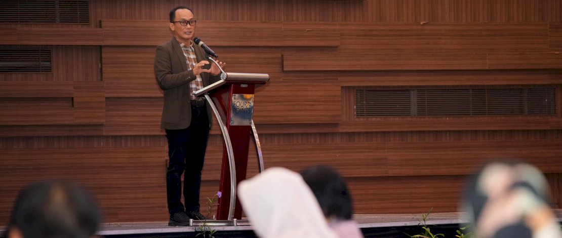 Prof Zudan saat membuka Rapat Koordinasi (Rakor) Lintas Sektor Pencegahan dan Percepatan Penurunan Stunting Provinsi Sulsel, yang dilaksanakan di Hotel Four Point by Sheraton, Makassar, Jum'at, 1 November 2024. Prof Zudan saat membuka Rapat Koordinasi (Rakor) Lintas Sektor Pencegahan dan Percepatan Penurunan Stunting Provinsi Sulsel, yang dilaksanakan di Hotel Four Point by Sheraton, Makassar, Jum'at, 1 November 2024.