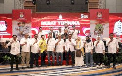 Pasangan Calon Bupati Luwu Utara MAJU Ungkap Strategi Unggulan di Sektor Kesehatan pada Debat Terbuka