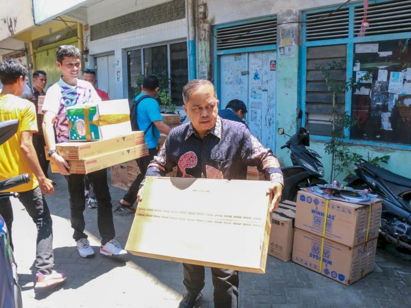 BPD PHRI Sulawesi Selatan Beri Bantuan untuk Korban Kebakaran di Jl. Laiya