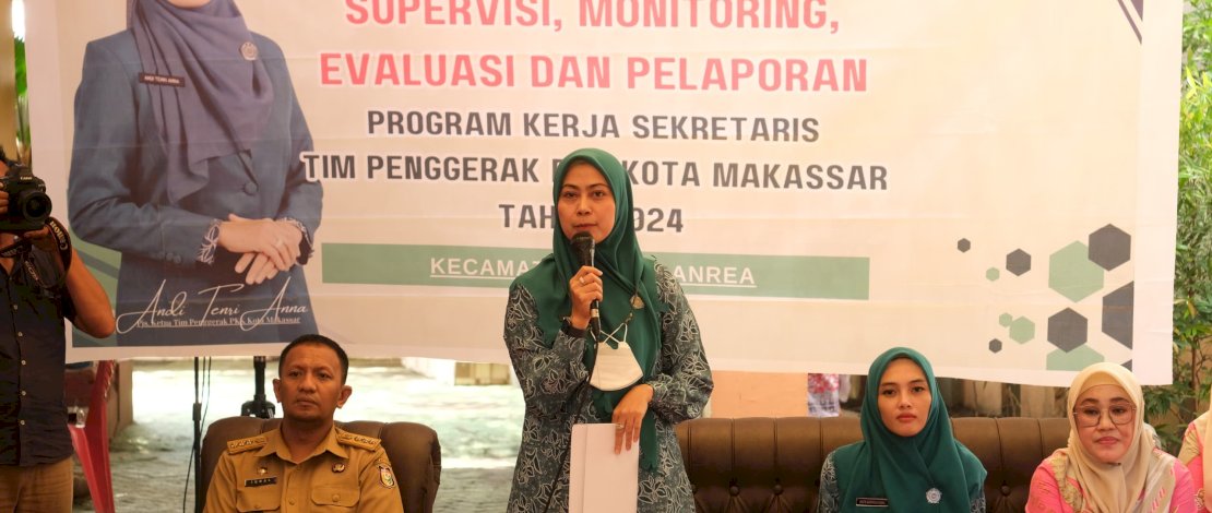 Pjs Ketua Tim Penggerak (TP) PKK Kota Makassar, Andi Tenri Anna, menghadiri kegiatan Supervisi, Monitoring, Evaluasi, dan Pelaporan (SMEP) TP PKK di Kecamatan Tamalanrea, Selasa, 5 November 2024.