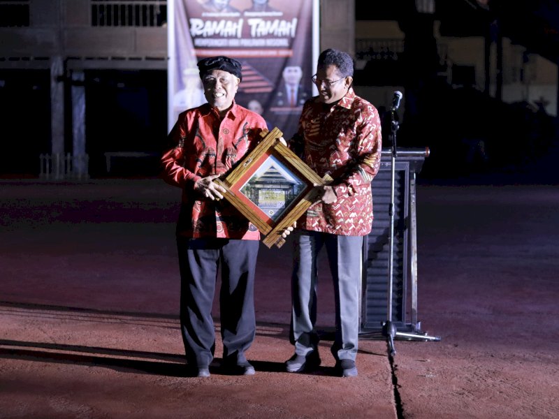 Malam Ramah Tamah dan Drama Kolosal Peringatan Hari Pahlawan di Takalar