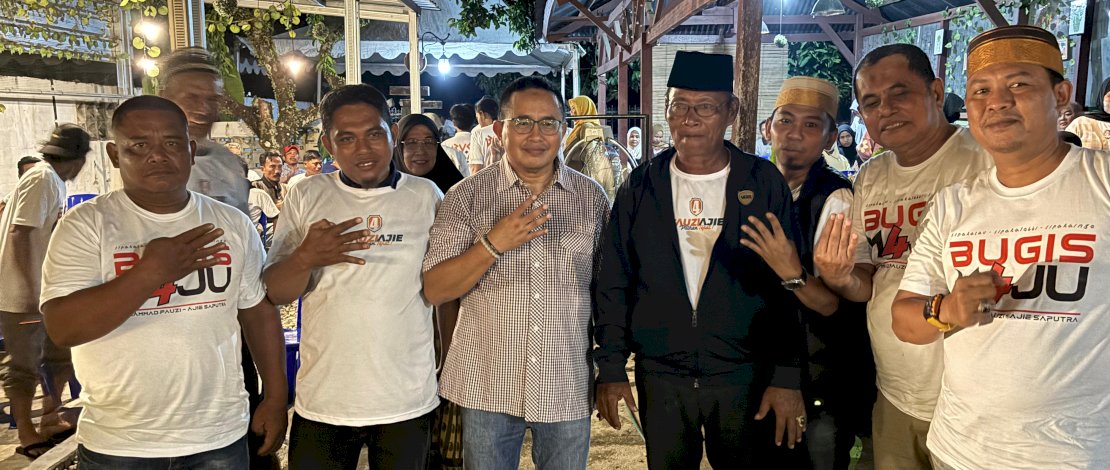 Kerukunan Keluarga Masyarakat Bone bersilaturahmi dengan calon bupati Luwu Utara Muhammad Fauzi, di Kelurahan Bone Tua, Kecamatan Masamba, Sabtu, 9 November 2024.