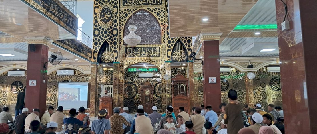 Bagian Kesejahteraan Rakyat (Kesra) Kota Makassar yang menaungi berbagai program ke masyarakat melalui tempat ibadah meminta jamaah masjid tetap menjaga persatuan di momen Pemilihan Kepala Daerah (Pilkada).