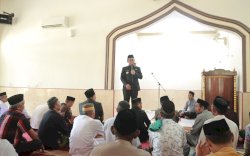 Pj. Bupati Takalar Gelar Safari Jumat, Sampaikan Pesan Penting ke Warga Malewang