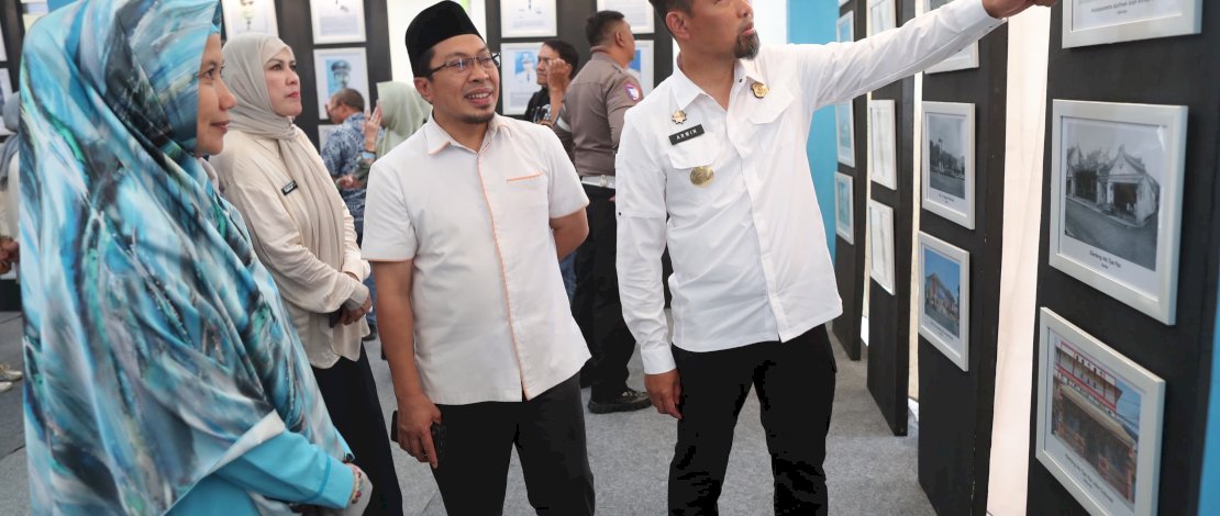 Pjs Wali Kota Makassar Resmikan Pameran Arsip Kota Makassar