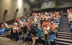 Layak Ditonton Semua Usia, Kapal Pinisi Jadi Daya Tarik Film Puang Bos