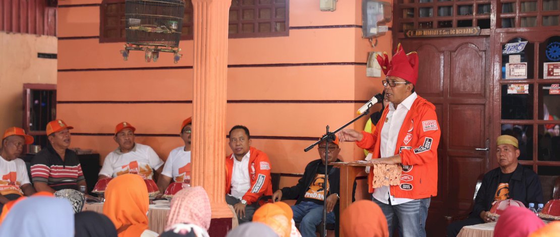 Calon Gubernur Sulsel nomor urut 1, Moh. Ramdhan Pomanto tetap giat menyapa dan melakukan kampanye dialogis dengan masyarakat. Calon Gubernur Sulsel nomor urut 1, Moh. Ramdhan Pomanto tetap giat menyapa dan melakukan kampanye dialogis dengan masyarakat.