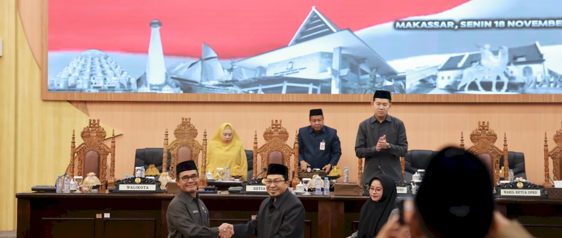 Rapat Paripurna Ketujuh Masa Persidangan Pertama di Kantor DPRD Makassar, Senin, 18 November 2024.