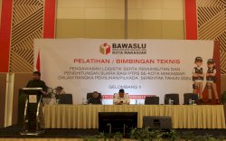 Bawaslu Kota Makassar Gelar Pelatihan Pengawas TPS untuk Maksimalkan Pengawasan Masa Tenang dan Tungsura
