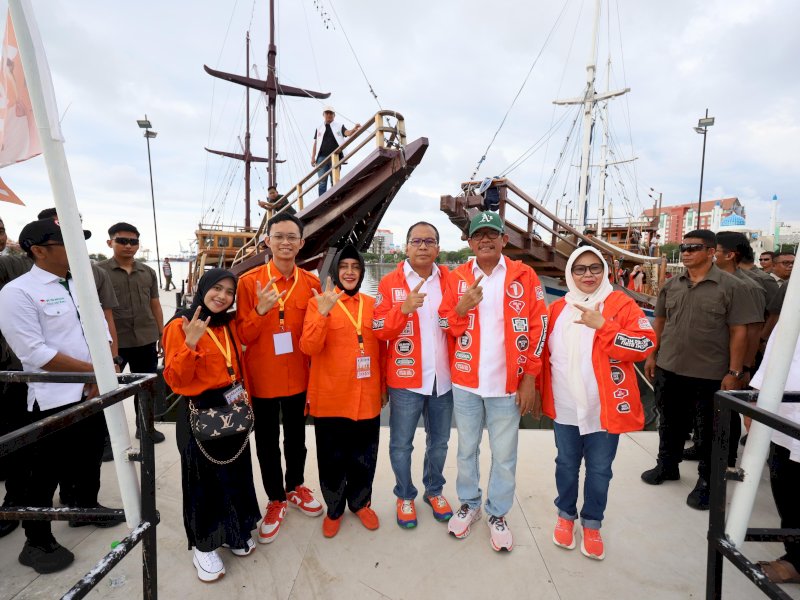 Hargai Budaya, Danny-Azhar Gunakan Perahu Pinisi ke Lokasi Kampanye Akbar