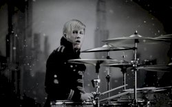 Mantan Drummer My Chemical Romance, Bob Bryar, Meninggal Dunia di Usia 44 Tahun