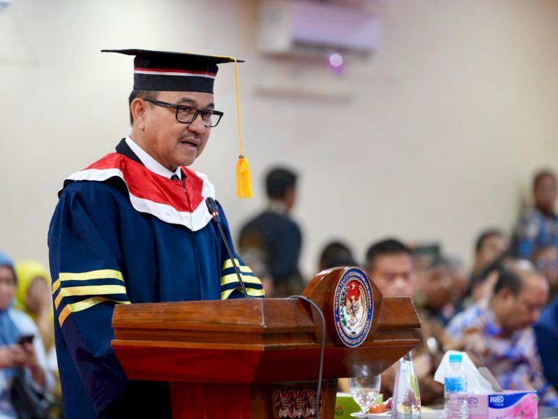 Inovasi Kepemimpinan Digital Antar Jufri Rahman Raih Gelar Doktor dengan Predikat Cum Laude