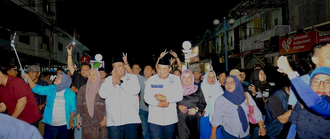 pasangan calon (paslon) Bupati dan Wakil Bupati Maros nomor urut 2, Chaidir Syam dan Muetazim Mansyur (CS TA), unggul dengan perolehan suara signifikan dibandingkan kotak kosong (koko). pasangan calon (paslon) Bupati dan Wakil Bupati Maros nomor urut 2, Chaidir Syam dan Muetazim Mansyur (CS TA), unggul dengan perolehan suara signifikan dibandingkan kotak kosong (koko).