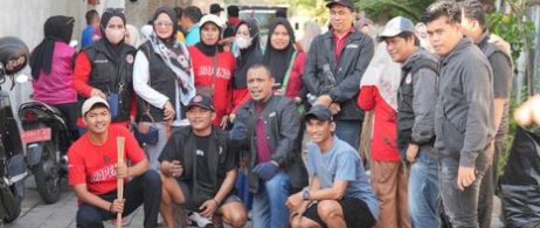 Bapenda Makassar Kembali Gelar Sabtu Bersih untuk Ciptakan Lingkungan Kota yang Lebih Bersih