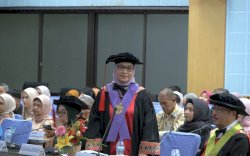 Empat Guru Besar Baru Unhas Rumpun Ilmu Kesehatan Dikukuhkan