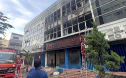 Ruko Sepeda di Jalan Pettarani Makassar Terbakar, 15 Armada Damkar Dikerahkan